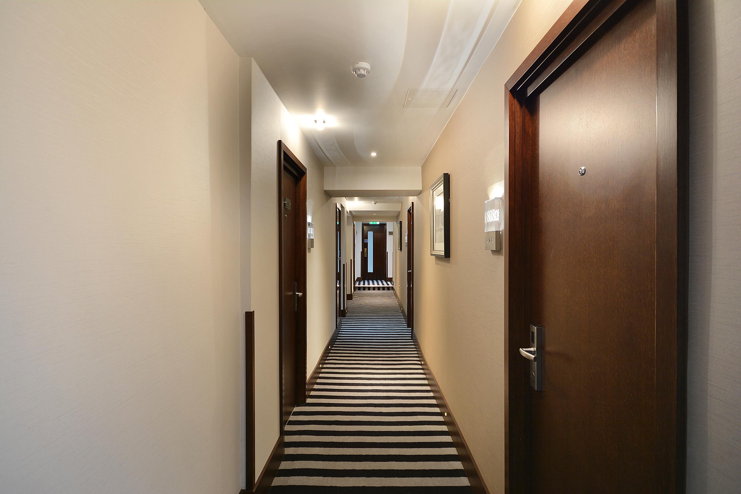 Park Grand London Lancaster Gate Londres Exterior foto A corridor in a hotel