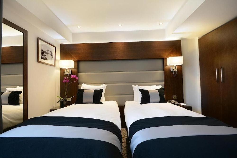 Park Grand London Lancaster Gate Londres Exterior foto A room at the hotel